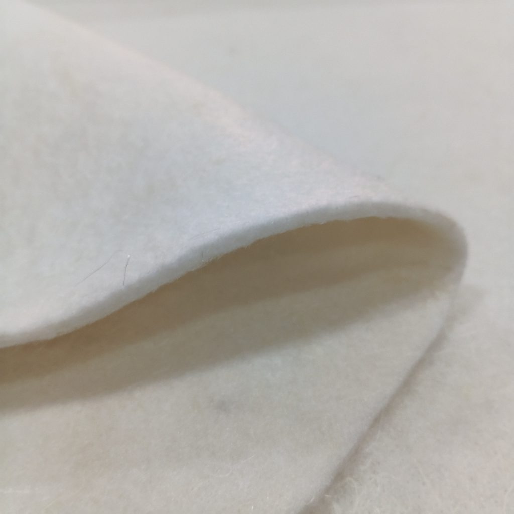 Guata prensada en mezcla algodón y poliester