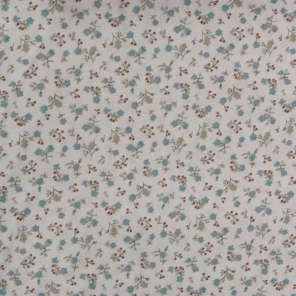 Tela de algodón con estampado de ramas de madroño y flores pequeñas sobre fondo claro