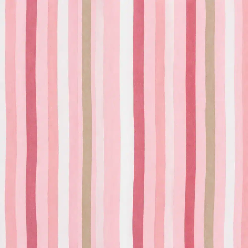 Tela de algodón rayas rosas y beige en diseño vertical sobre fondo claro, textura suave y estampado clásico.
