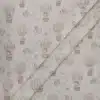 Tela de algodón infantil globos y animales sobre fondo claro, con globos aerostáticos, animales voladores, estrellas y pequeños motivos.